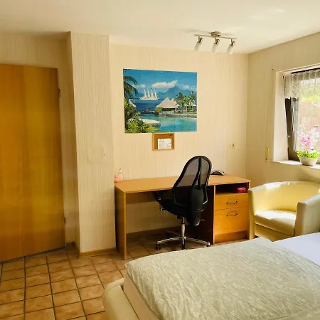 Privatunterkunft Mit Bad Und Kueche In Seenaehe Zulpich Exterior photo