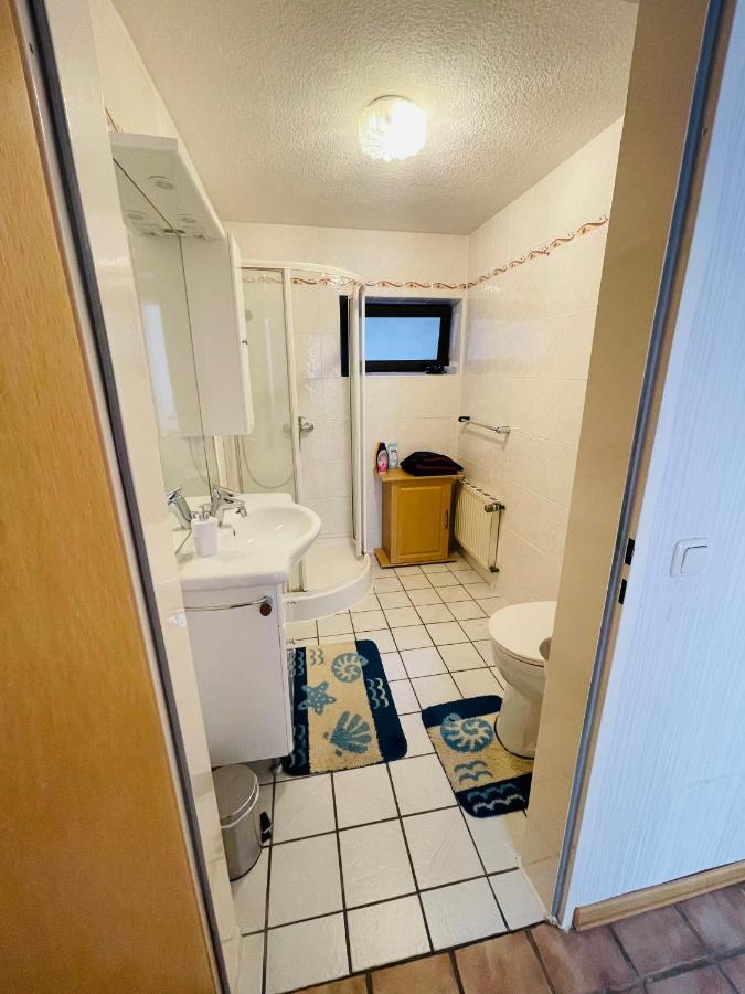 Mit Bad Und Kueche In Seenaehe Zulpich