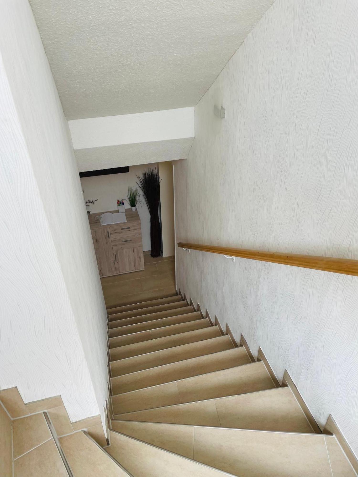 Homestay Mit Bad Und Kueche In Seenaehe *